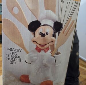 Mickey Mouse 7-Piece Utensil Holder Set